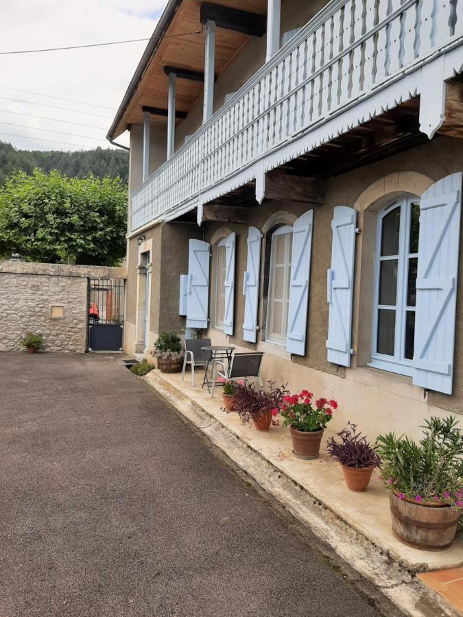 Bel Appartement Renove Dans Maison Bigourdane Pouzac Eksteriør billede